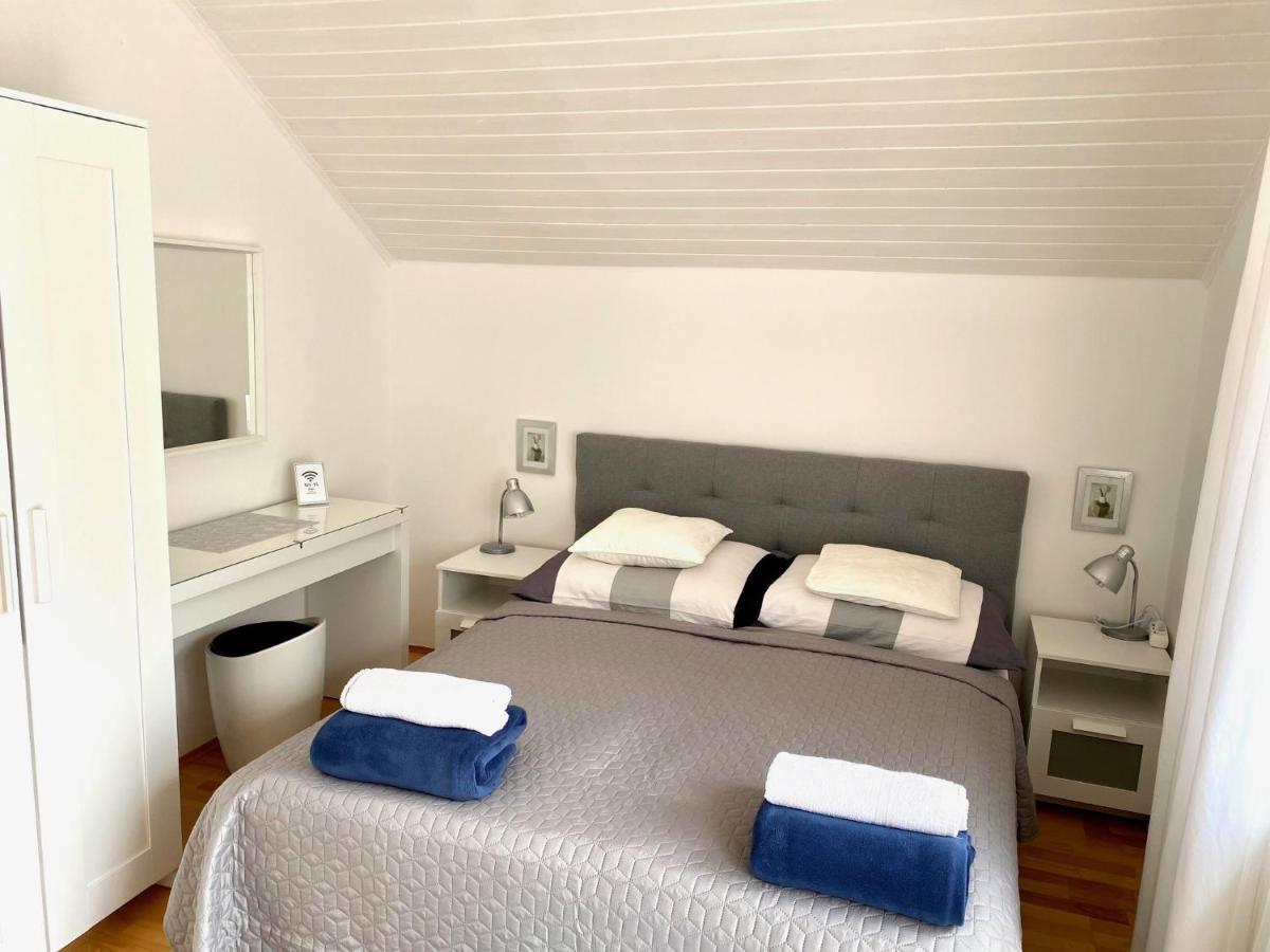 Do-Ti Apartmanház Balatonlelle Exterior foto