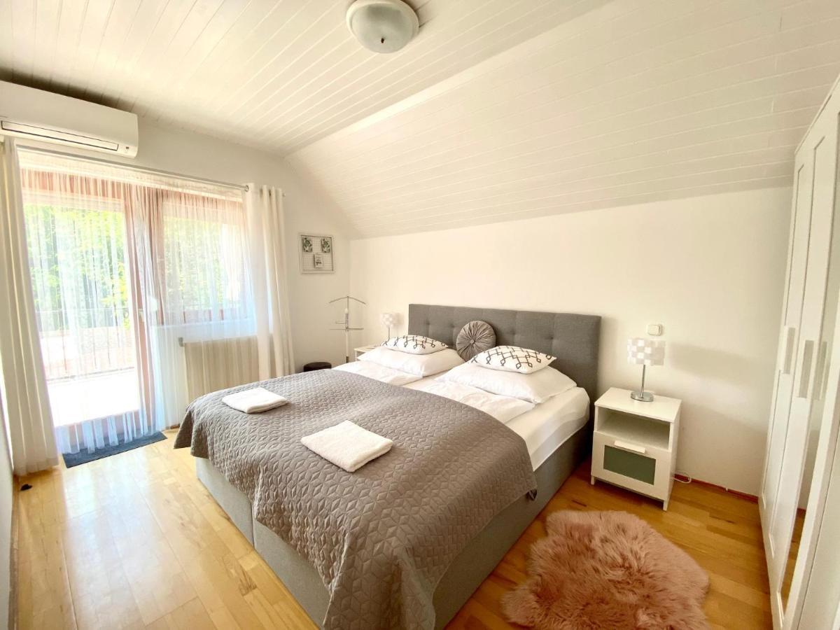 Do-Ti Apartmanház Balatonlelle Exterior foto