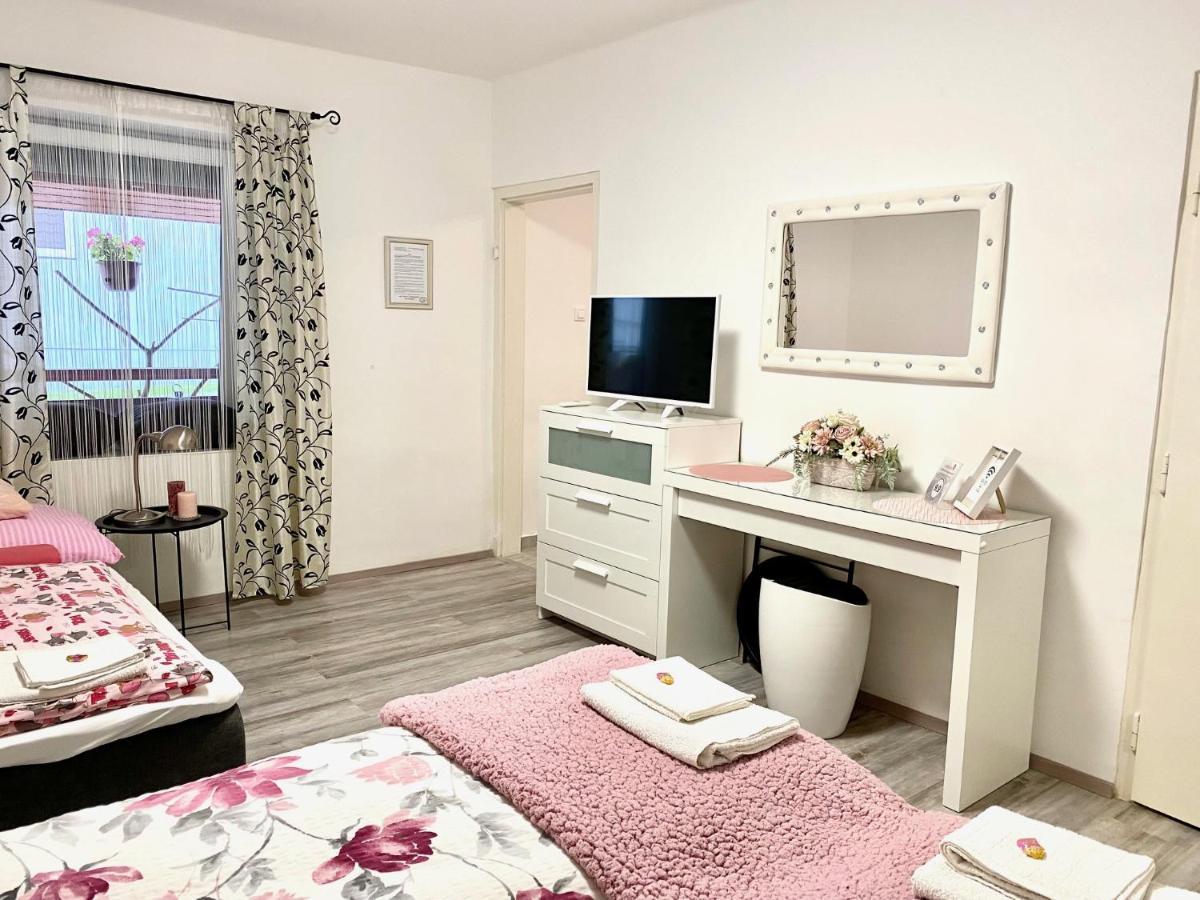 Do-Ti Apartmanház Balatonlelle Exterior foto